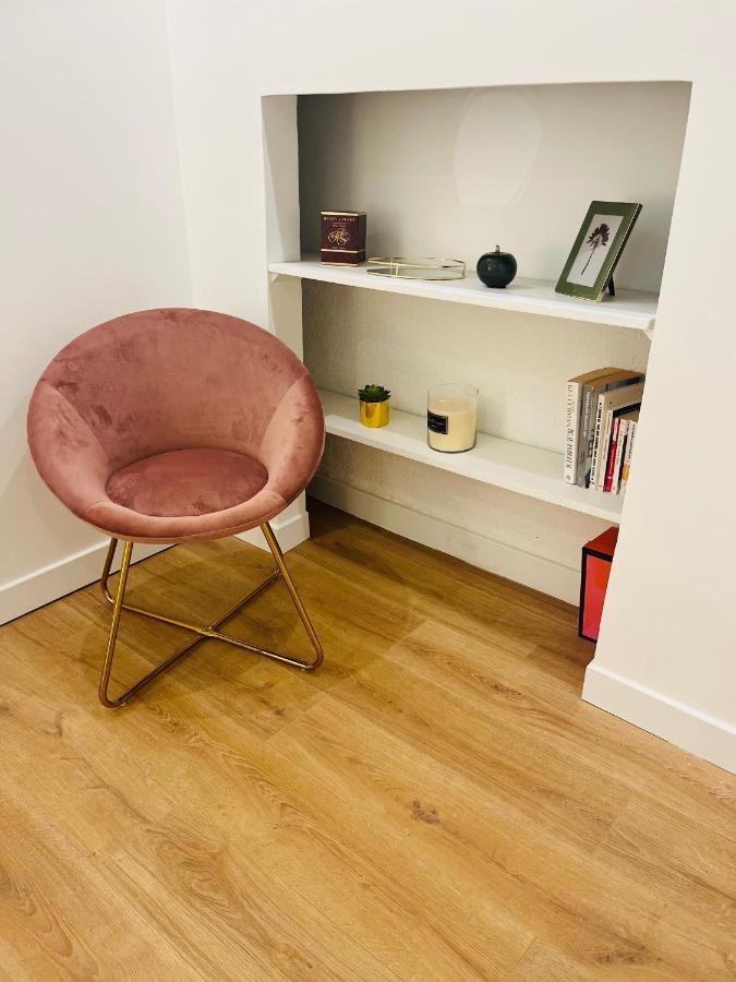 Charming Parisian Apartment Extérieur photo